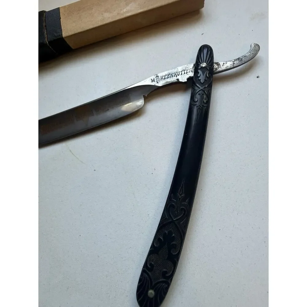 Antique Keen Kutter No 73 Simmons Hardware Straight Razor with Case